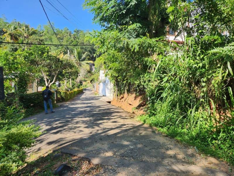 40 P Land For Sale Kandy, Asgiriya Matarage Real Estate Consultants (PVT) Ltd